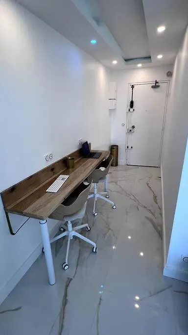 Apartman With Amazing View Of + Parking *