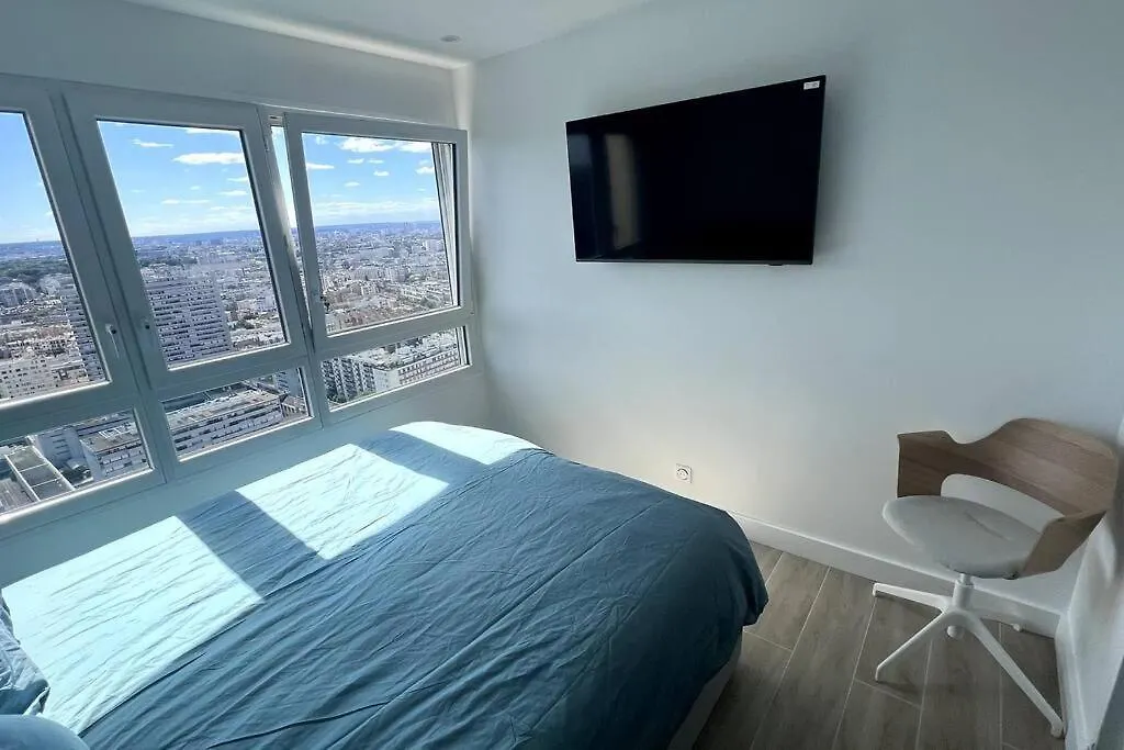 With Amazing View Of + Parking Paris